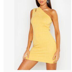 BOOHOO ONE SHOULDER MUSTARD MINI DRESS-NEVER WORN